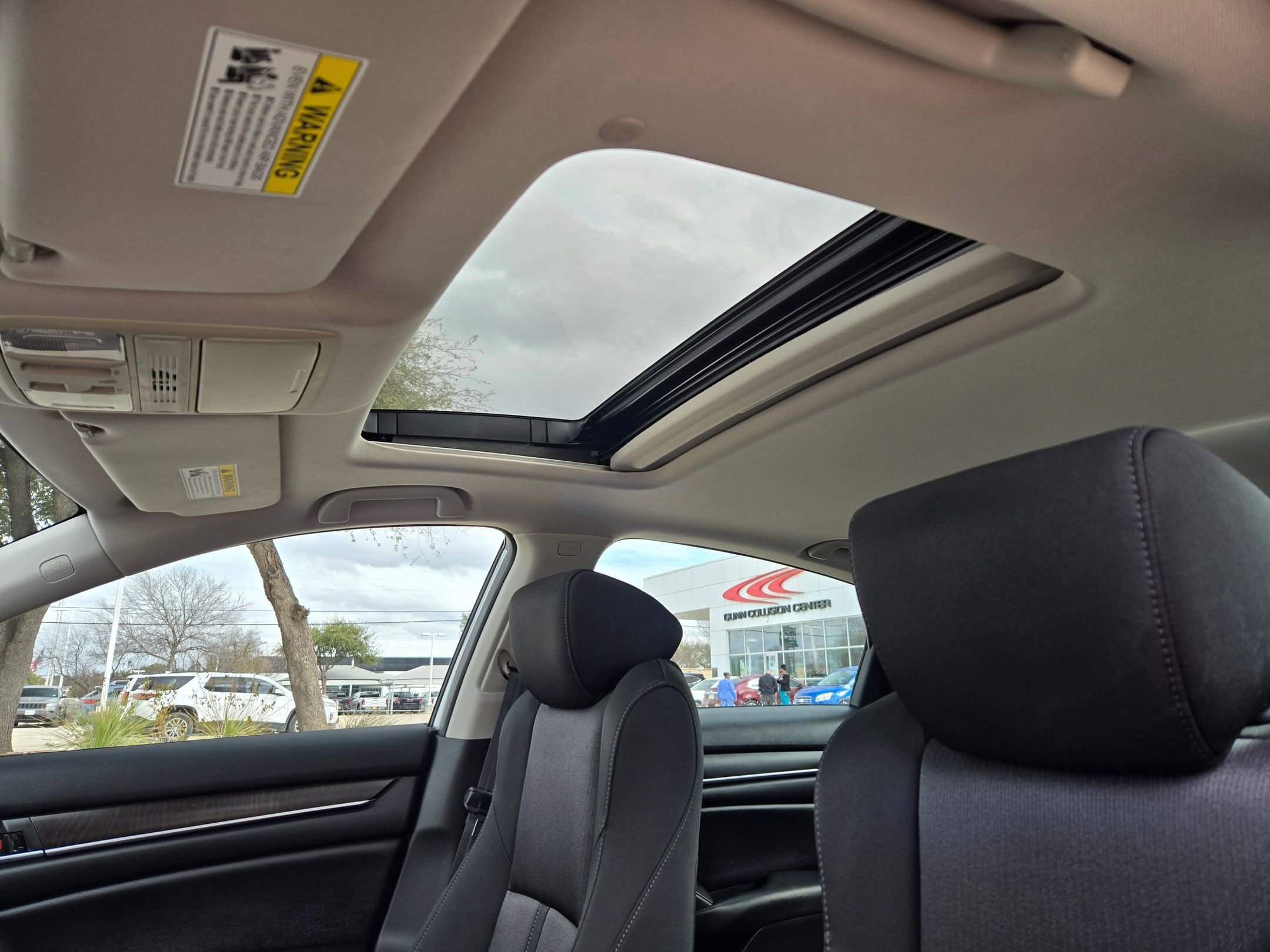 Used 2020 Honda Accord EX image 14