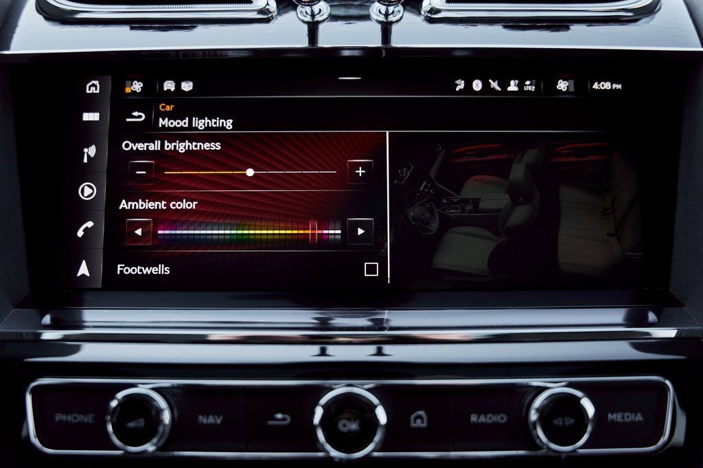 Used 2022 Bentley Bentayga image 76