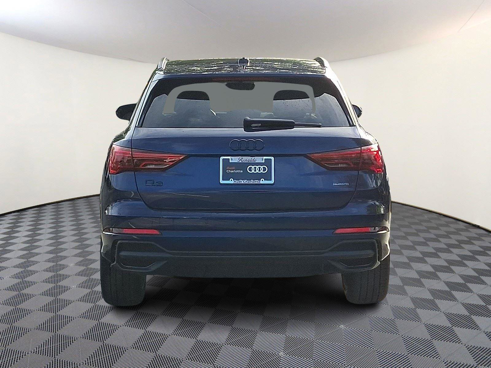 Certified 2025 Audi Q3 2.0T Premium w/ Convenience Package image 5