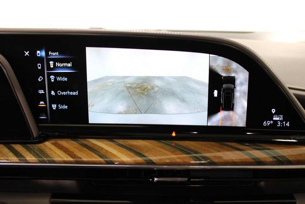 Used 2021 Cadillac Escalade Premium Luxury Platinum w/ Heavy-Duty Trailer Package image 58