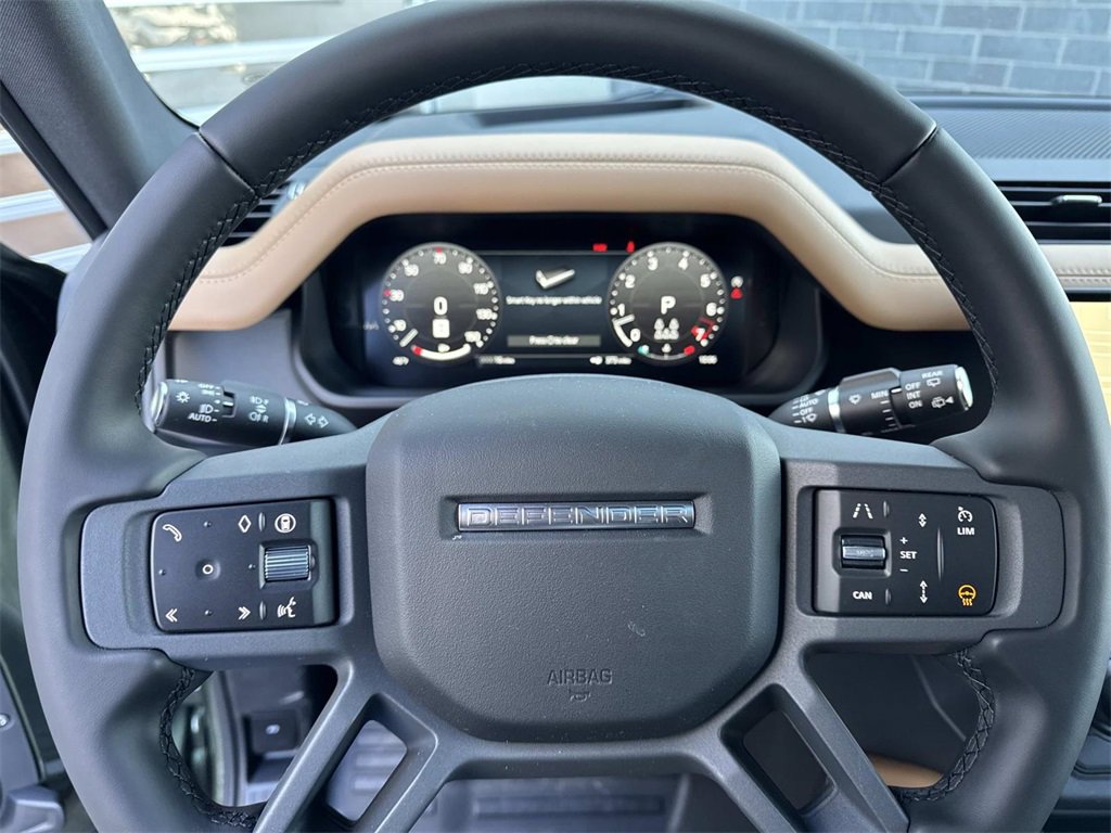 New 2026 Land Rover Defender 130 X-Dynamic SE image 26