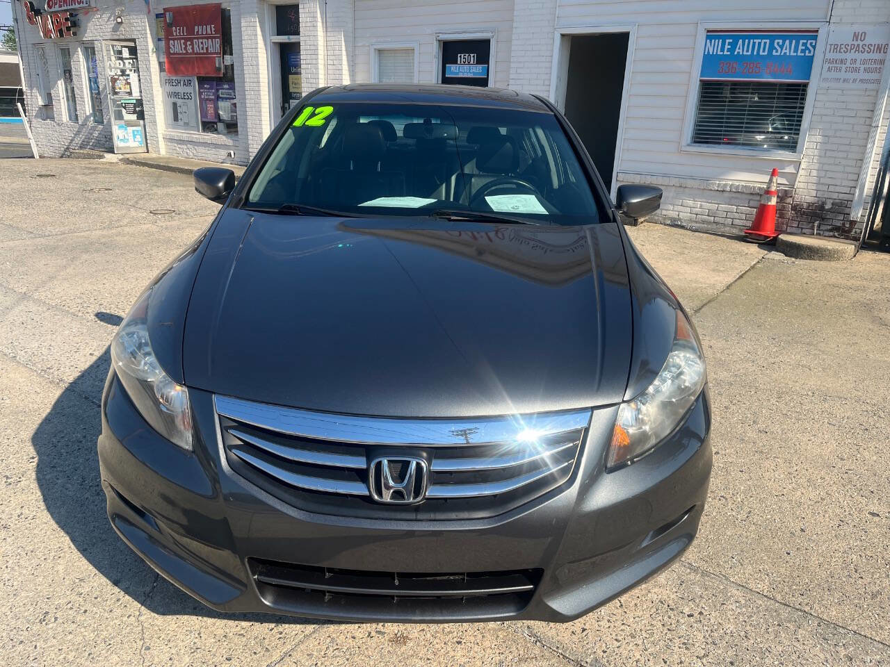 Used 2012 Honda Accord EX-L image 2