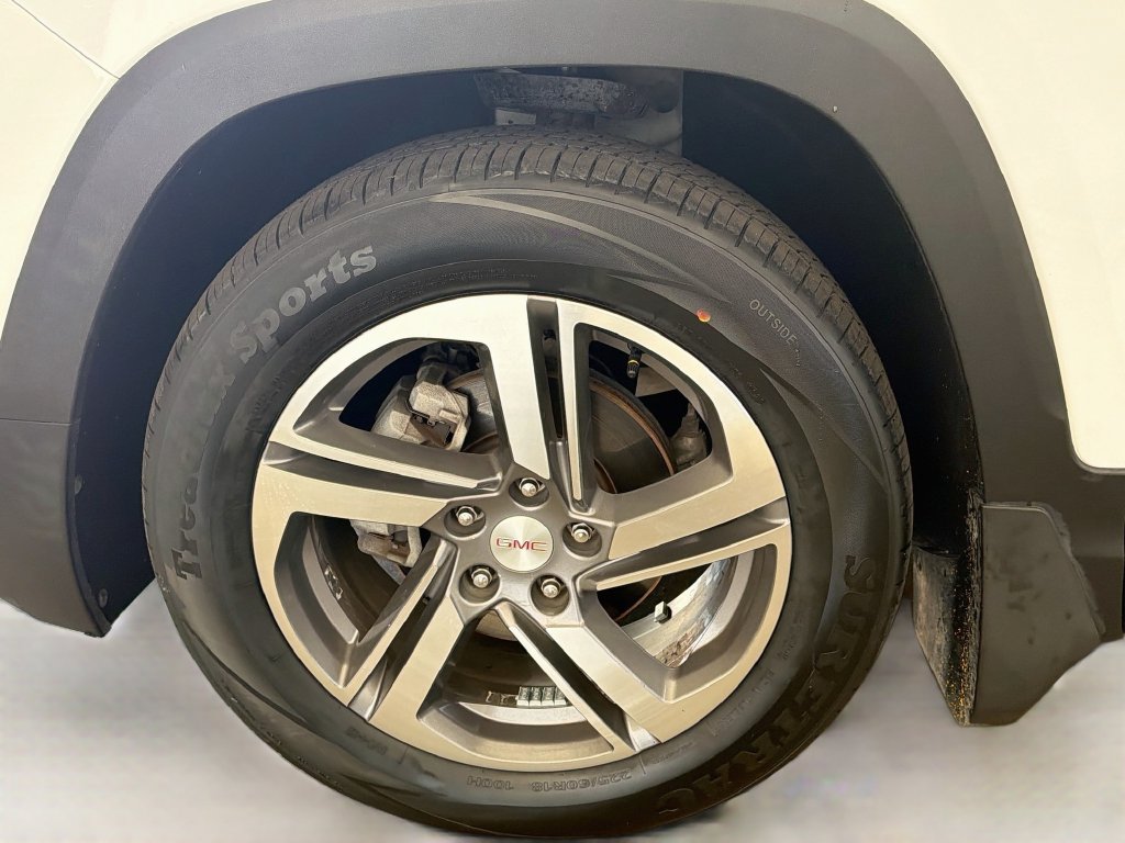 Used 2019 GMC Terrain SLT w/ Preferred Package FWD image 33