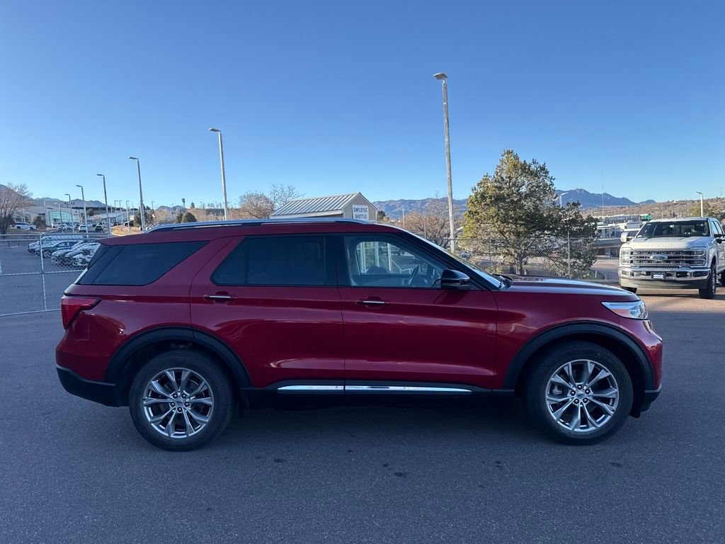 Certified 2023 Ford Explorer Limited w/ Limited Technology Package image 9