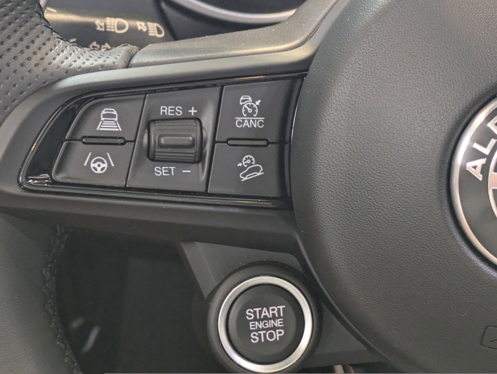 New 2025 Alfa Romeo Stelvio Sprint w/ Veloce Package image 22