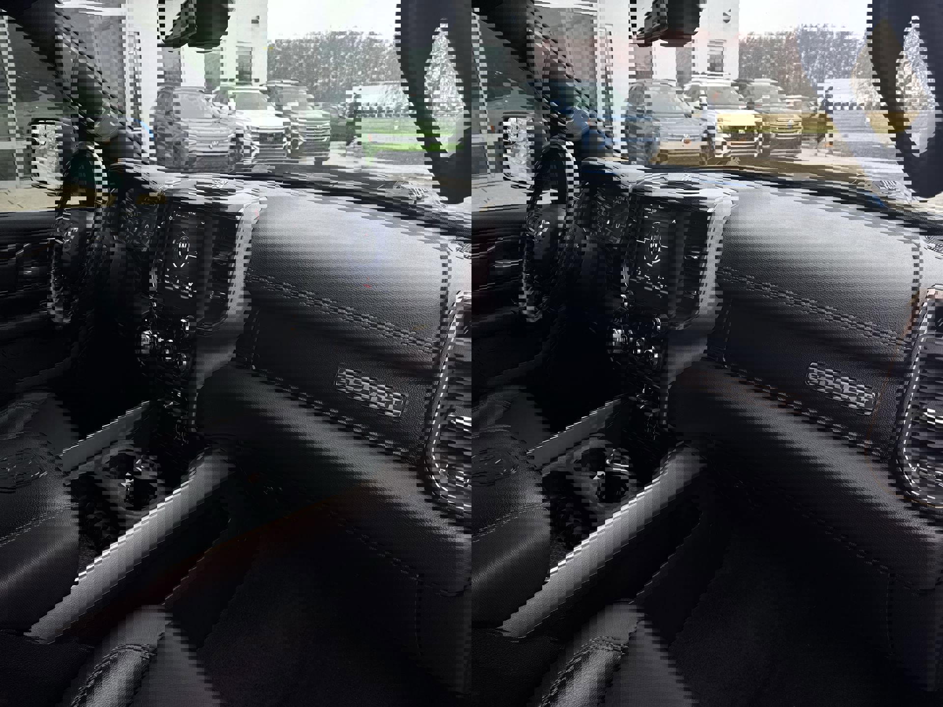 Used 2020 RAM 1500 Sport image 29