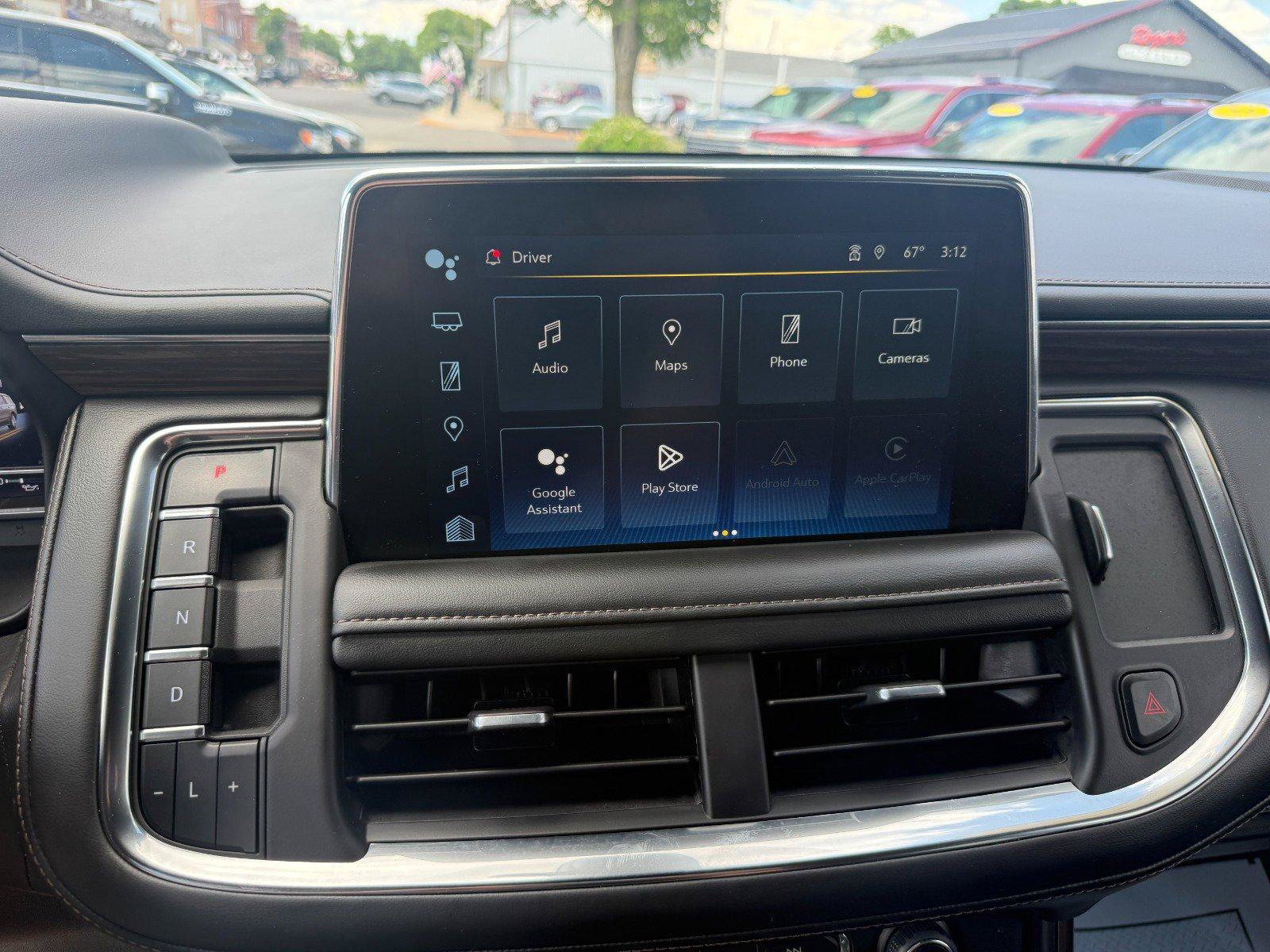 Used 2022 Chevrolet Suburban High Country AWD/4WD image 16