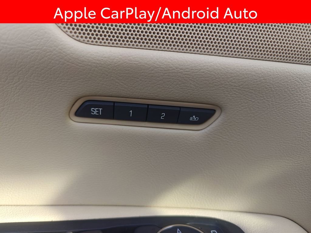 Used 2017 Cadillac XT5 Luxury w/ Driver Awareness Package image 6