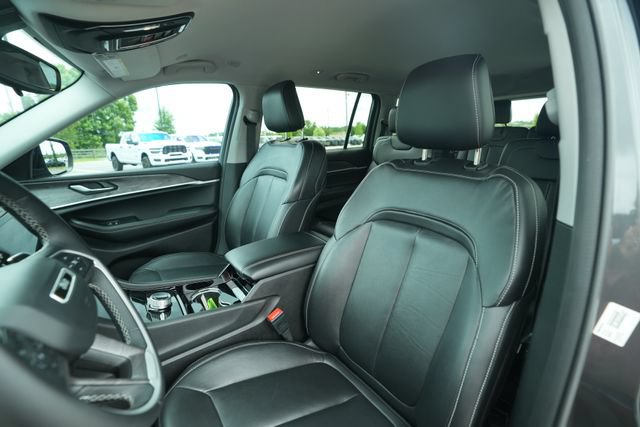 Used 2021 Jeep Grand Cherokee L Limited AWD/4WD image 41