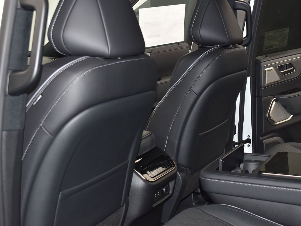 New 2026 INFINITI QX80 Autograph image 21