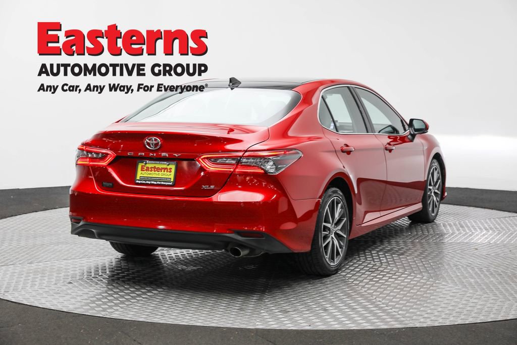 Used 2023 Toyota Camry XLE w/ Navigation Package image 5