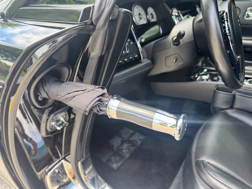 Used 2016 Rolls-Royce Wraith RWD image 15