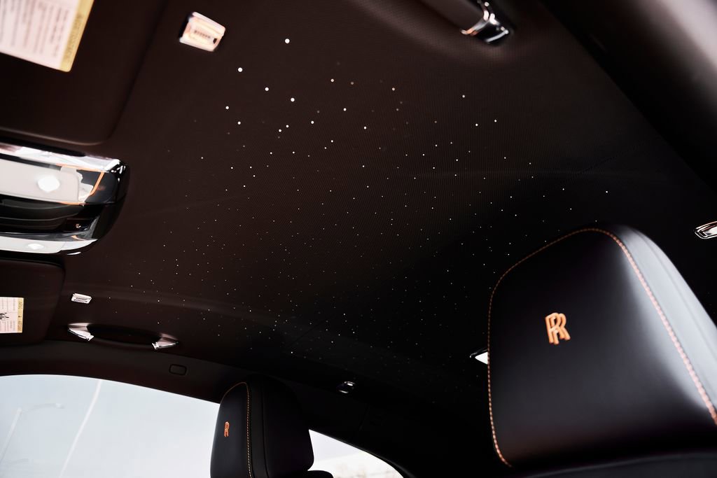 Used 2025 Rolls-Royce Spectre w/ Spectre Launch Package image 47