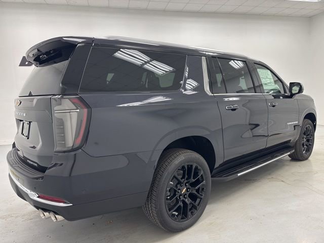New 2026 Chevrolet Suburban Premier image 5