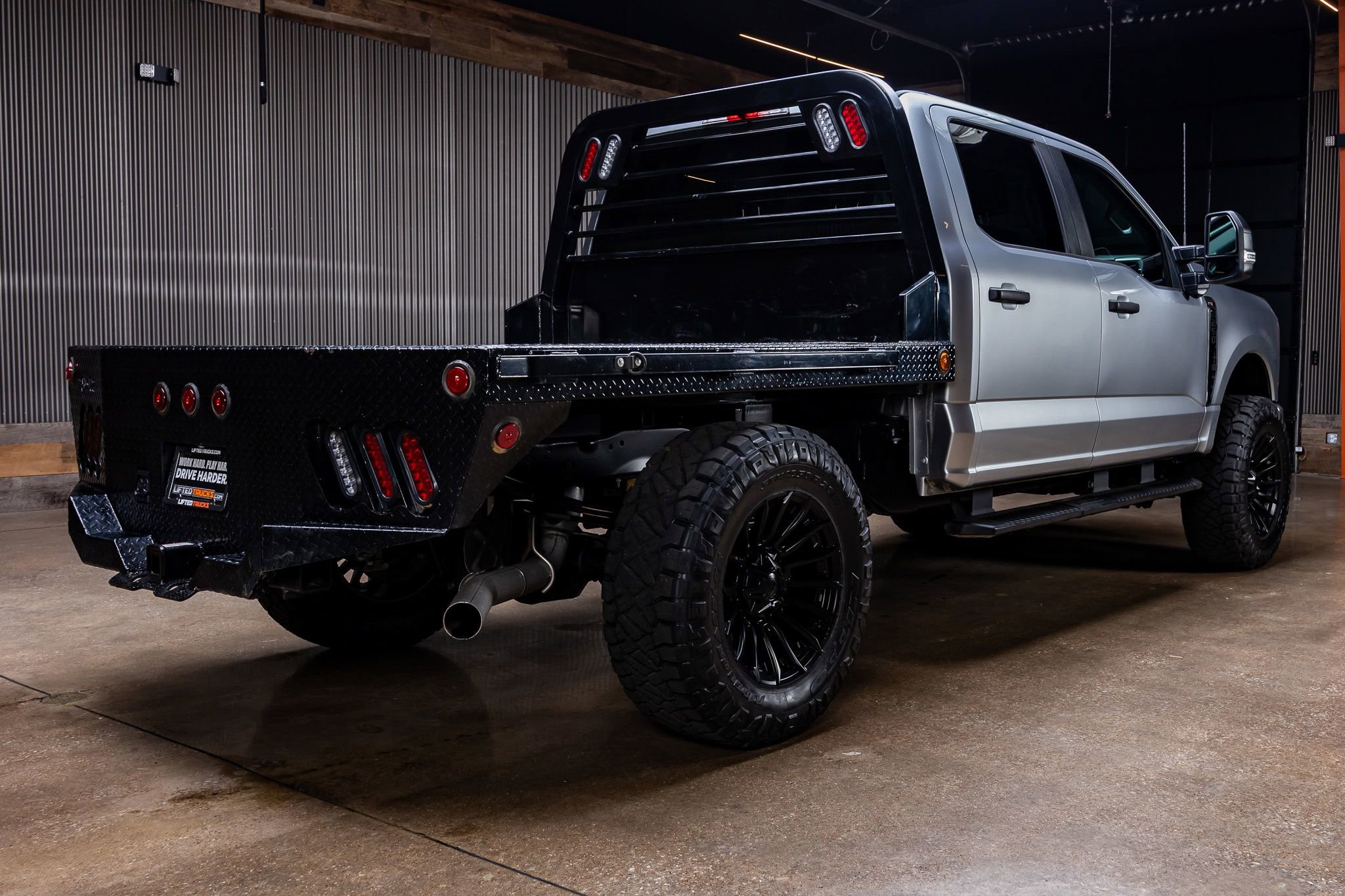 Used 2023 Ford F250 XL w/ STX Appearance Package AWD/4WD image 9