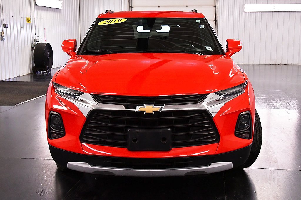 Used 2019 Chevrolet Blazer LT image 2