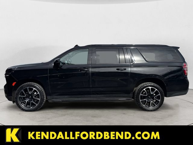 Used 2022 Chevrolet Suburban RST w/ Luxury Package AWD/4WD image 2