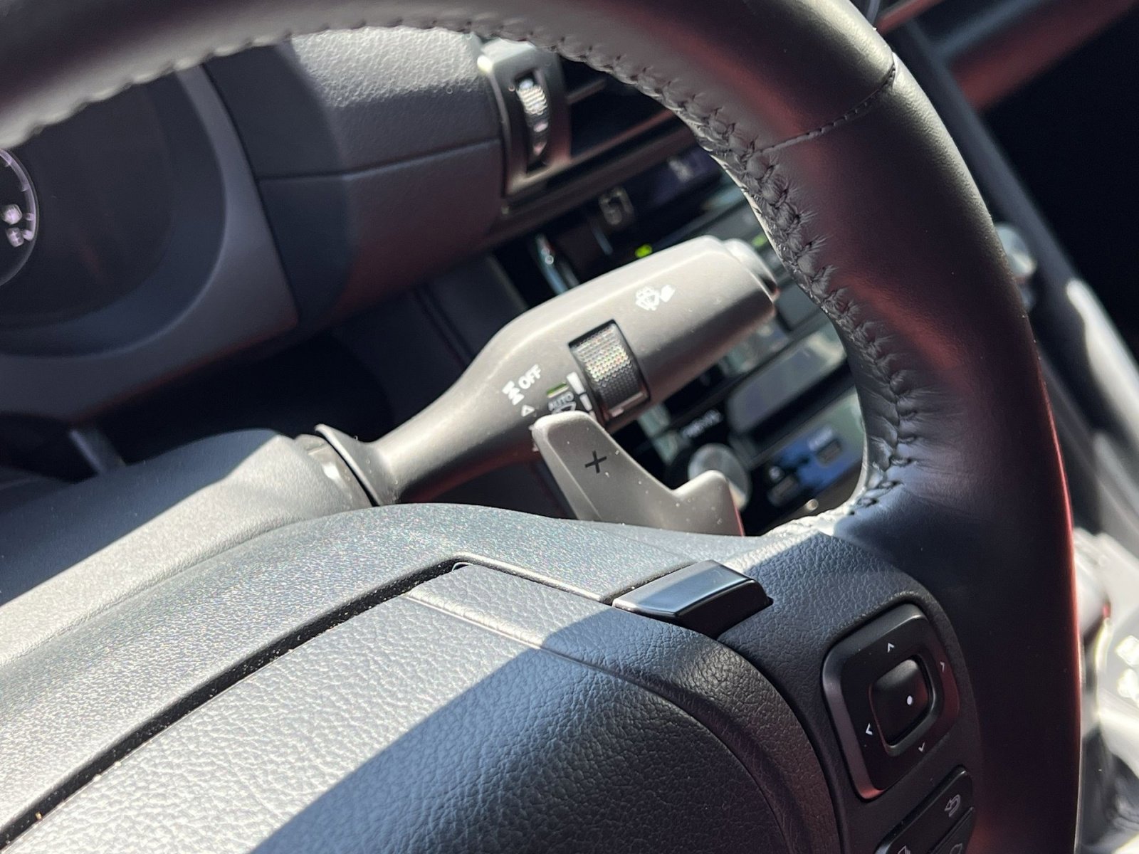 Used 2023 Lexus IS 300 AWD w/ Premium Package image 35