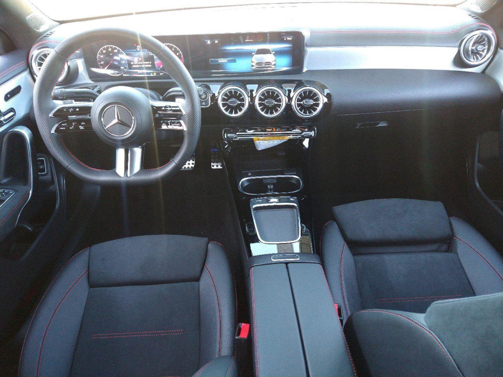 New 2024 Mercedes-Benz CLA 250 4MATIC image 11