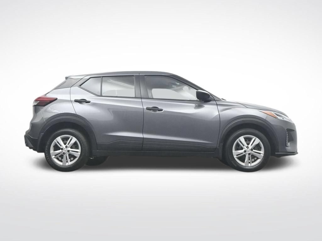 Used 2025 Nissan Kicks Play S FWD image 47