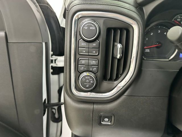 Used 2021 Chevrolet Silverado 2500 LTZ AWD/4WD image 15