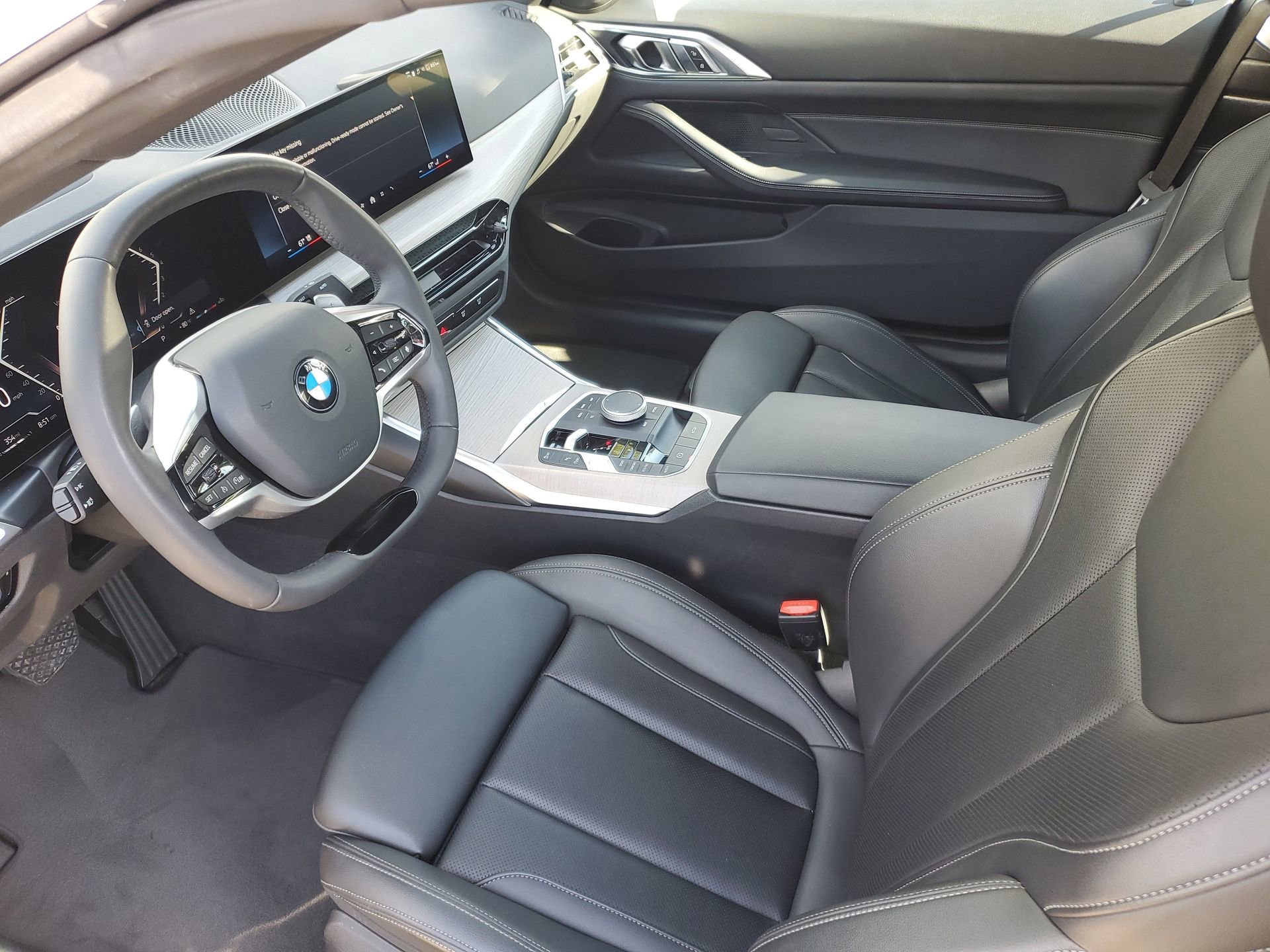 Used 2025 BMW 430i Convertible image 11