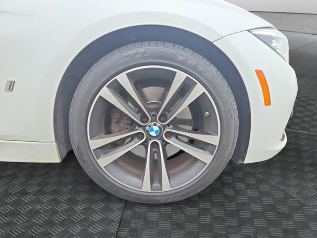 Used 2018 BMW 330e image 39