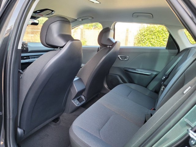 New 2026 Kia K4 FWD image 7