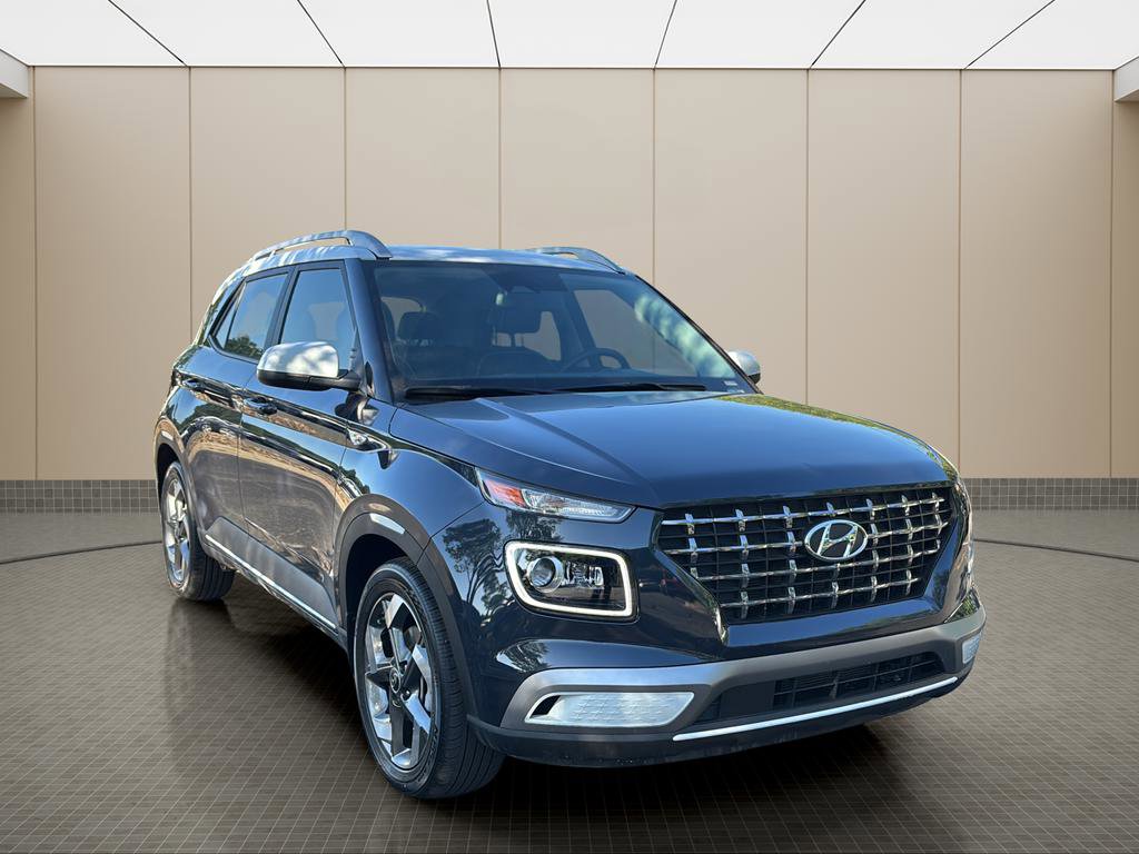 Certified 2023 Hyundai Venue Limited FWD image 7