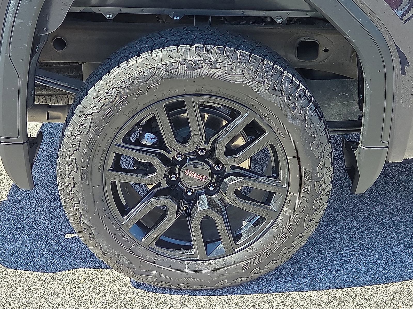 Used 2024 GMC Sierra 1500 Elevation w/ X31 Off-Road Package image 7