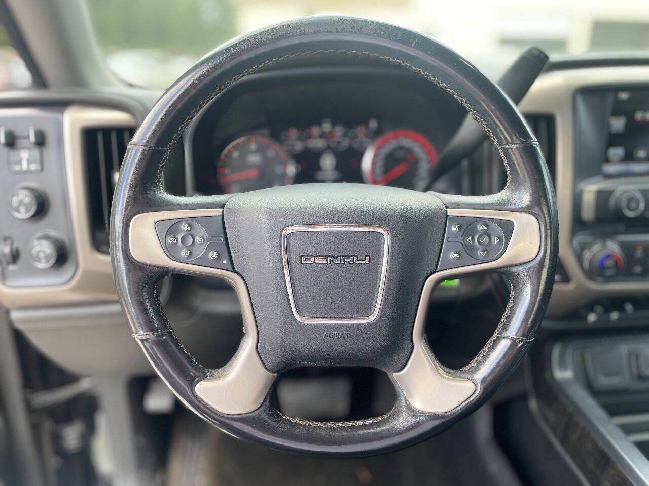 Used 2015 GMC Sierra 1500 Denali AWD/4WD image 13