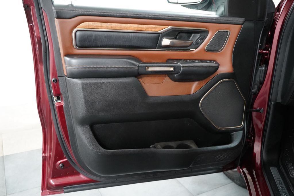 Used 2022 RAM 1500 Limited AWD/4WD image 32