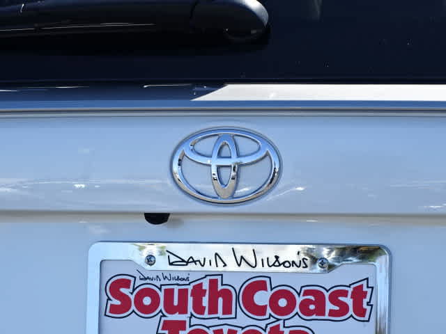 Used 2025 Toyota RAV4 Limited w/ Advanced Technology Package FWD image 8