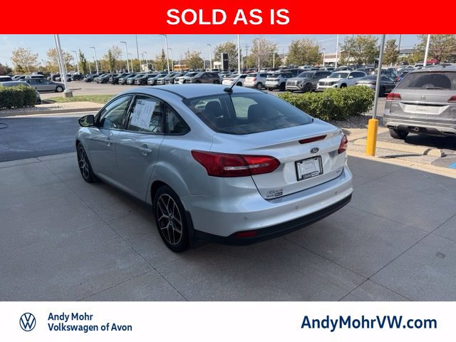 Used 2017 Ford Focus SEL w/ Cold Weather Package FWD image 4