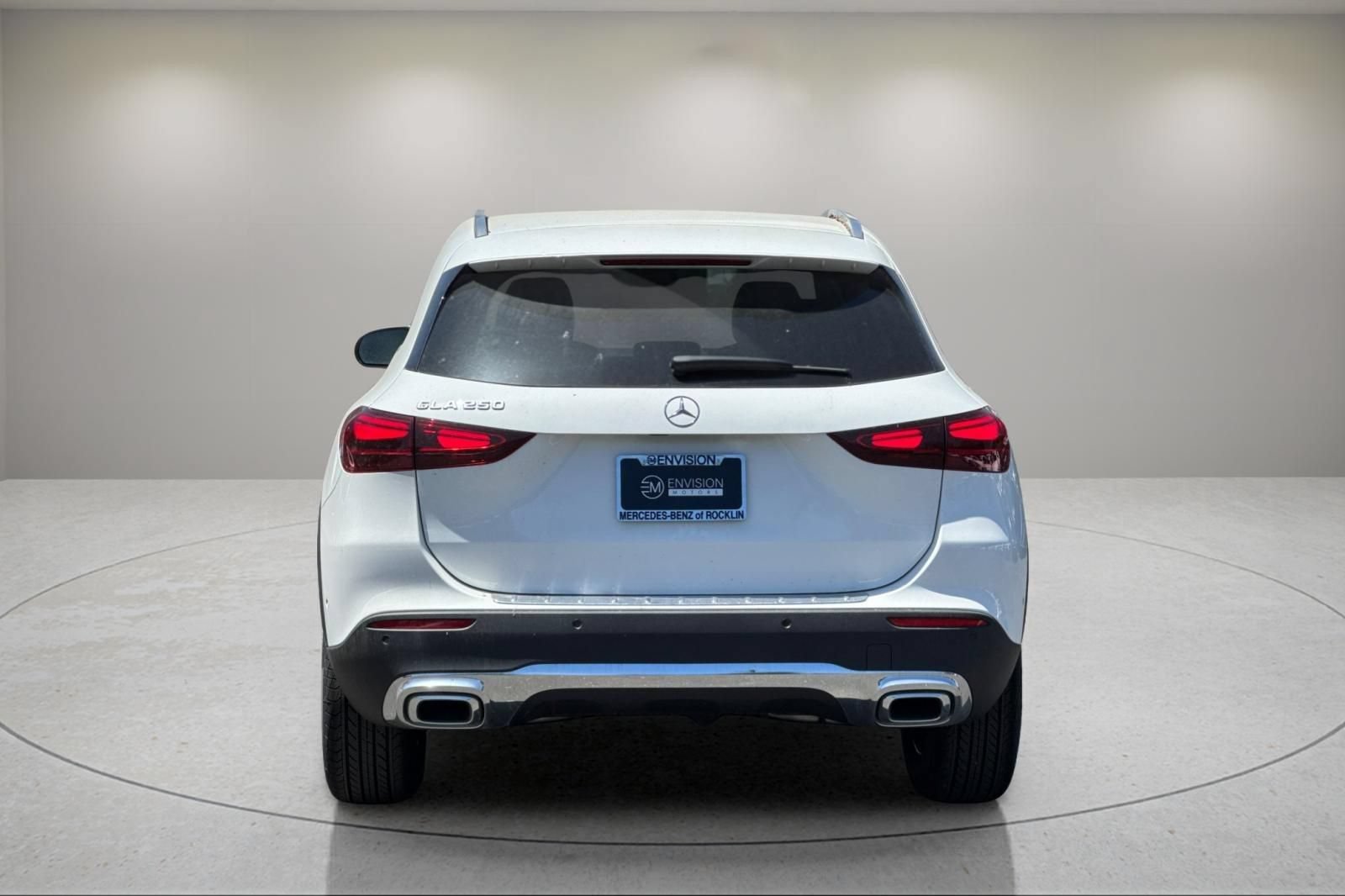 Used 2025 Mercedes-Benz GLA 250 image 7