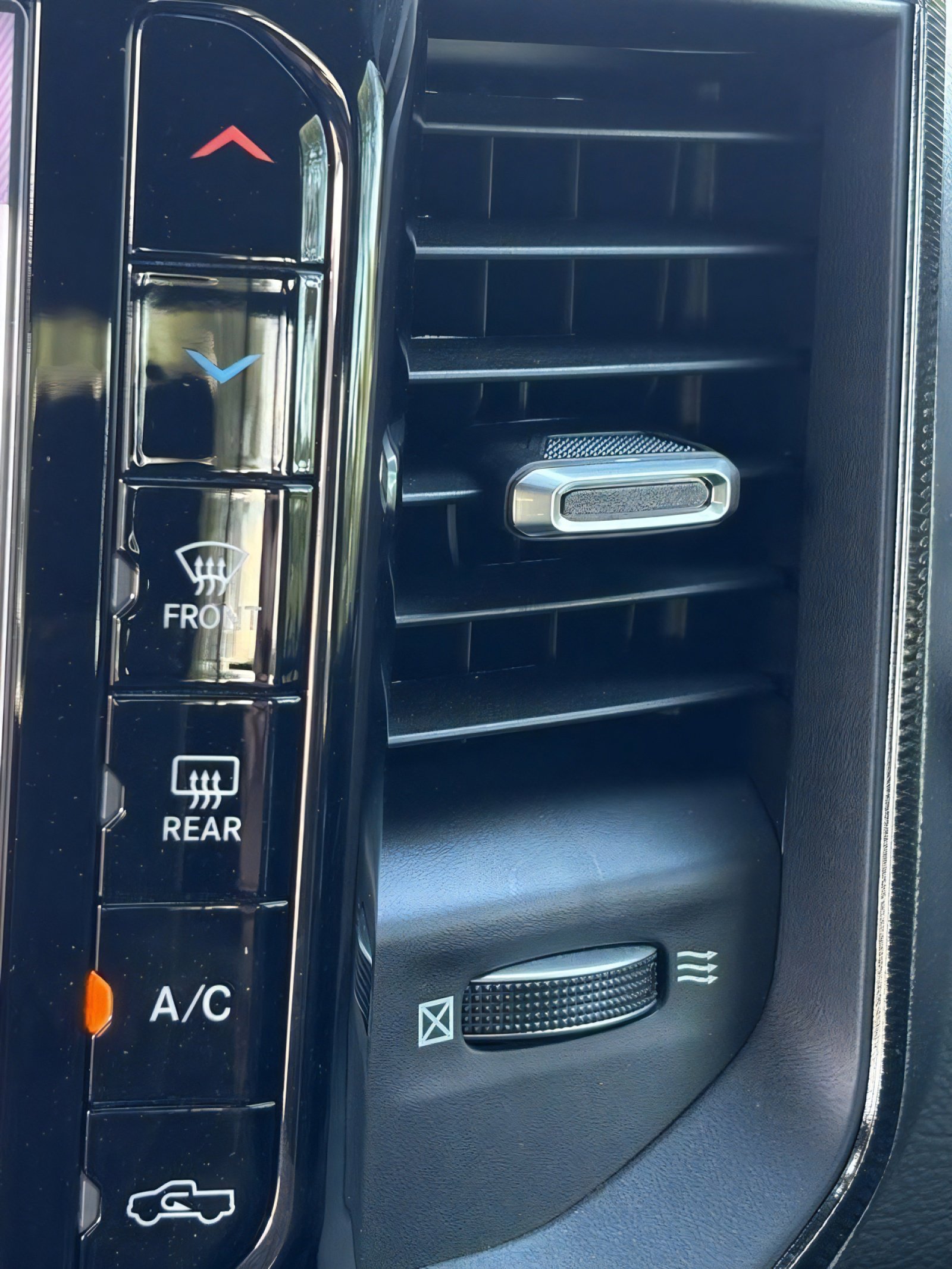 Used 2026 RAM 1500 RHO image 27
