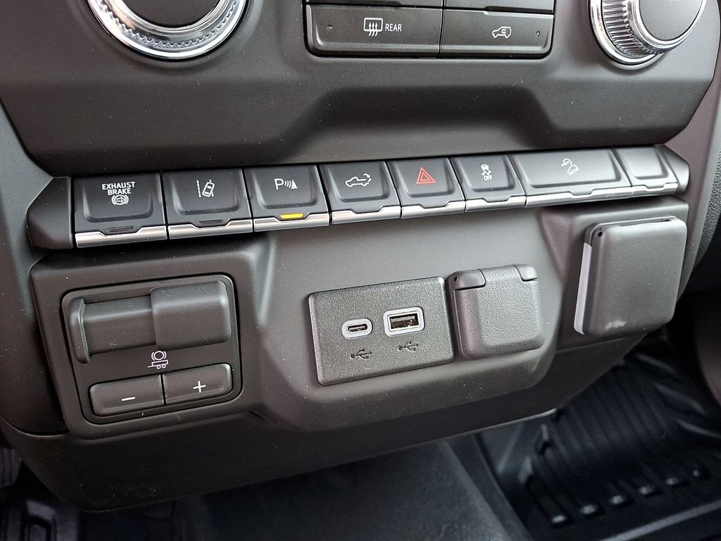 New 2026 GMC Sierra 2500 Pro w/ Max Trailering Package AWD/4WD image 10
