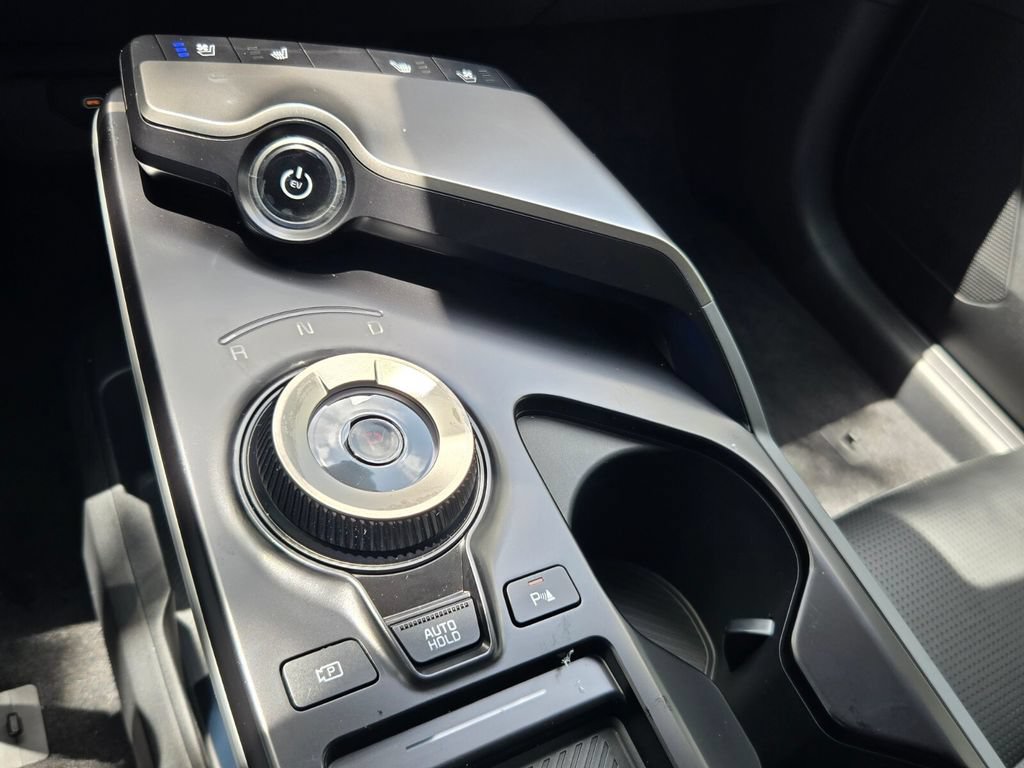 New 2026 Kia EV6 Wind RWD image 10
