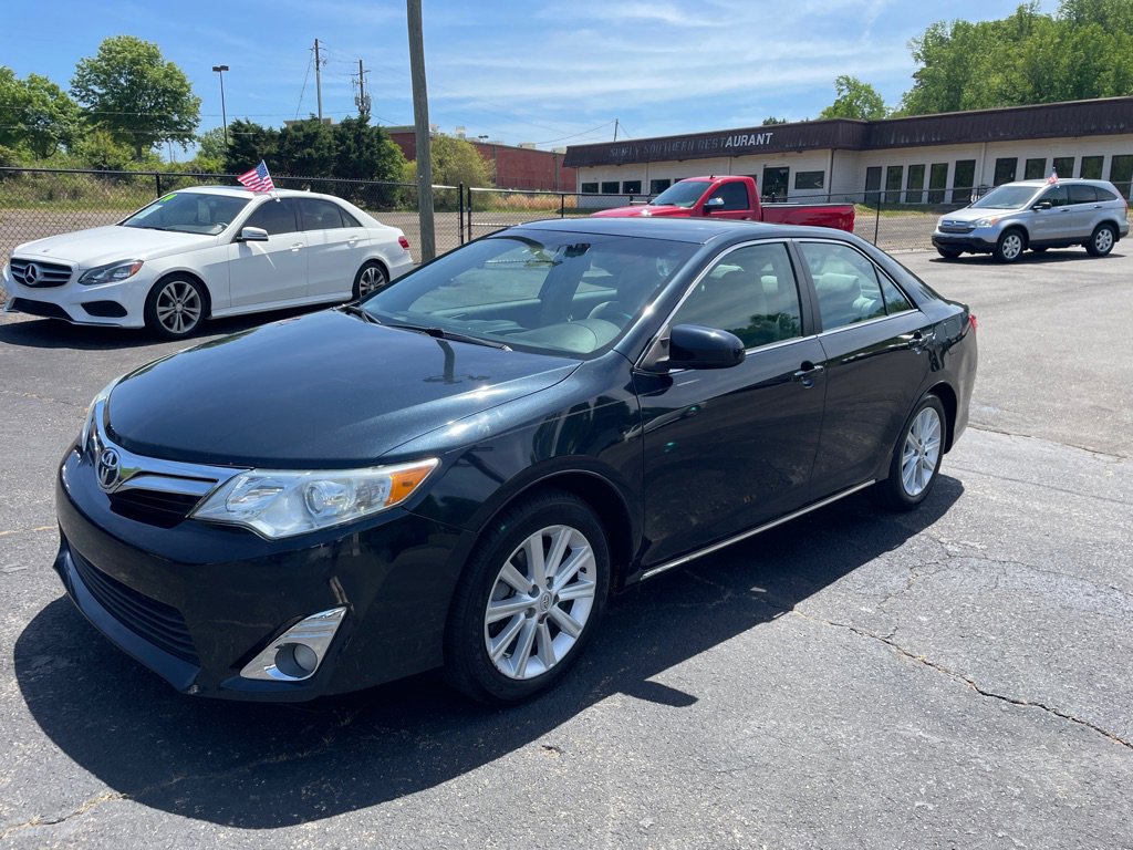 Used 2014 Toyota Camry XLE