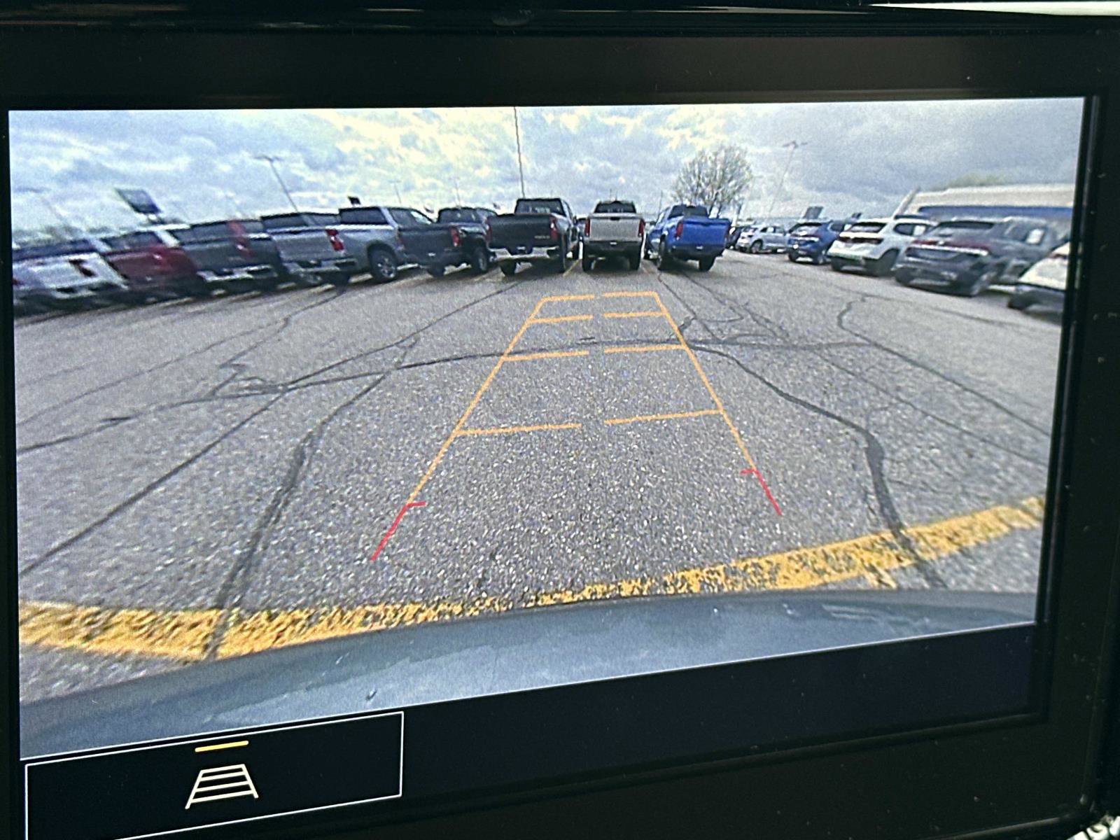 Certified 2023 Chevrolet Traverse LT AWD/4WD image 28