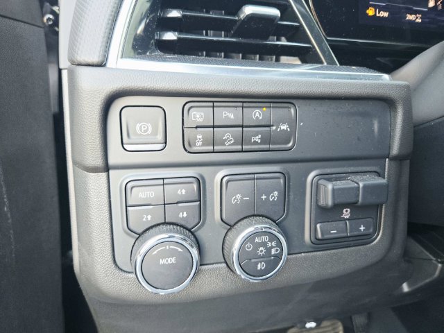 Used 2025 Chevrolet Tahoe RST w/ Comfort Package AWD/4WD image 33