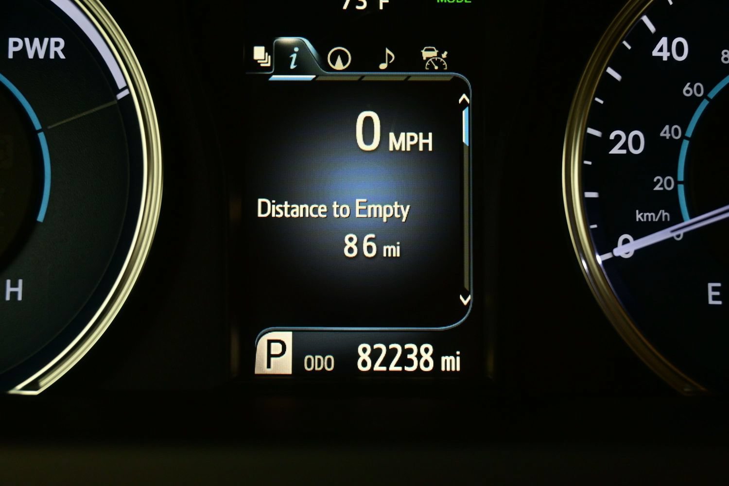 Used 2017 Toyota Camry XLE w/ Moonroof Package FWD image 27