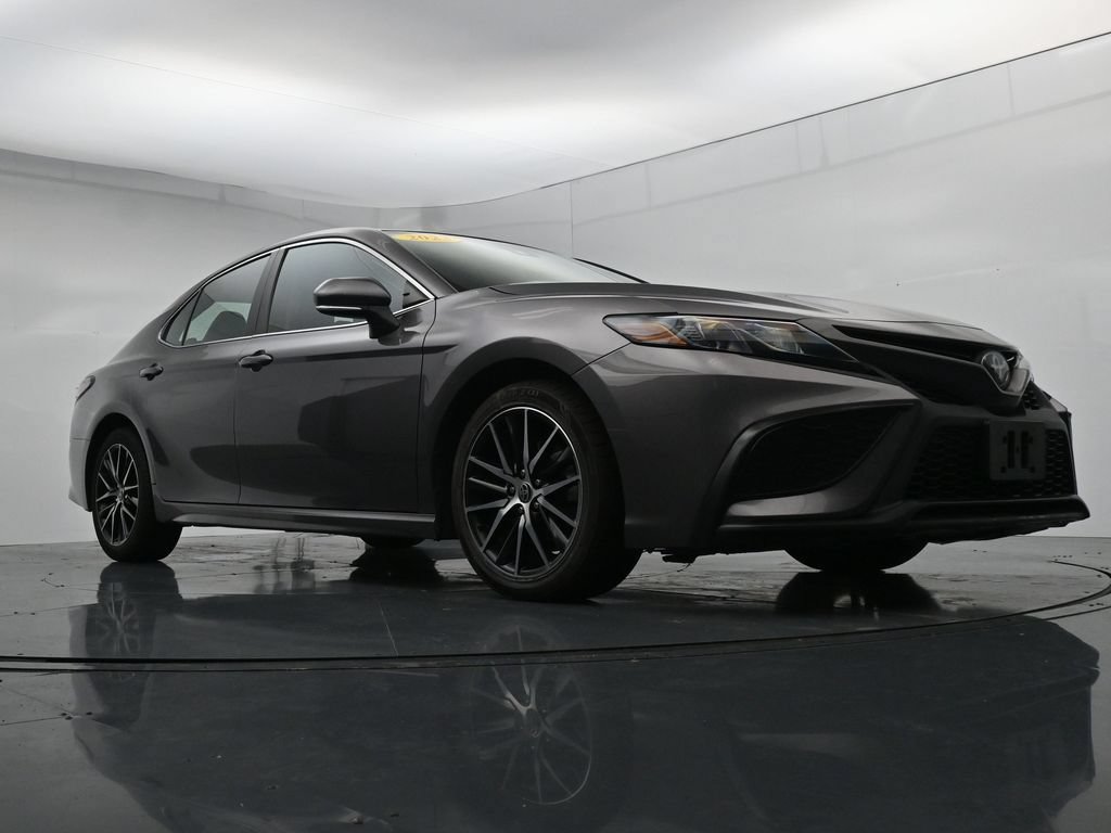 Used 2023 Toyota Camry SE FWD image 32