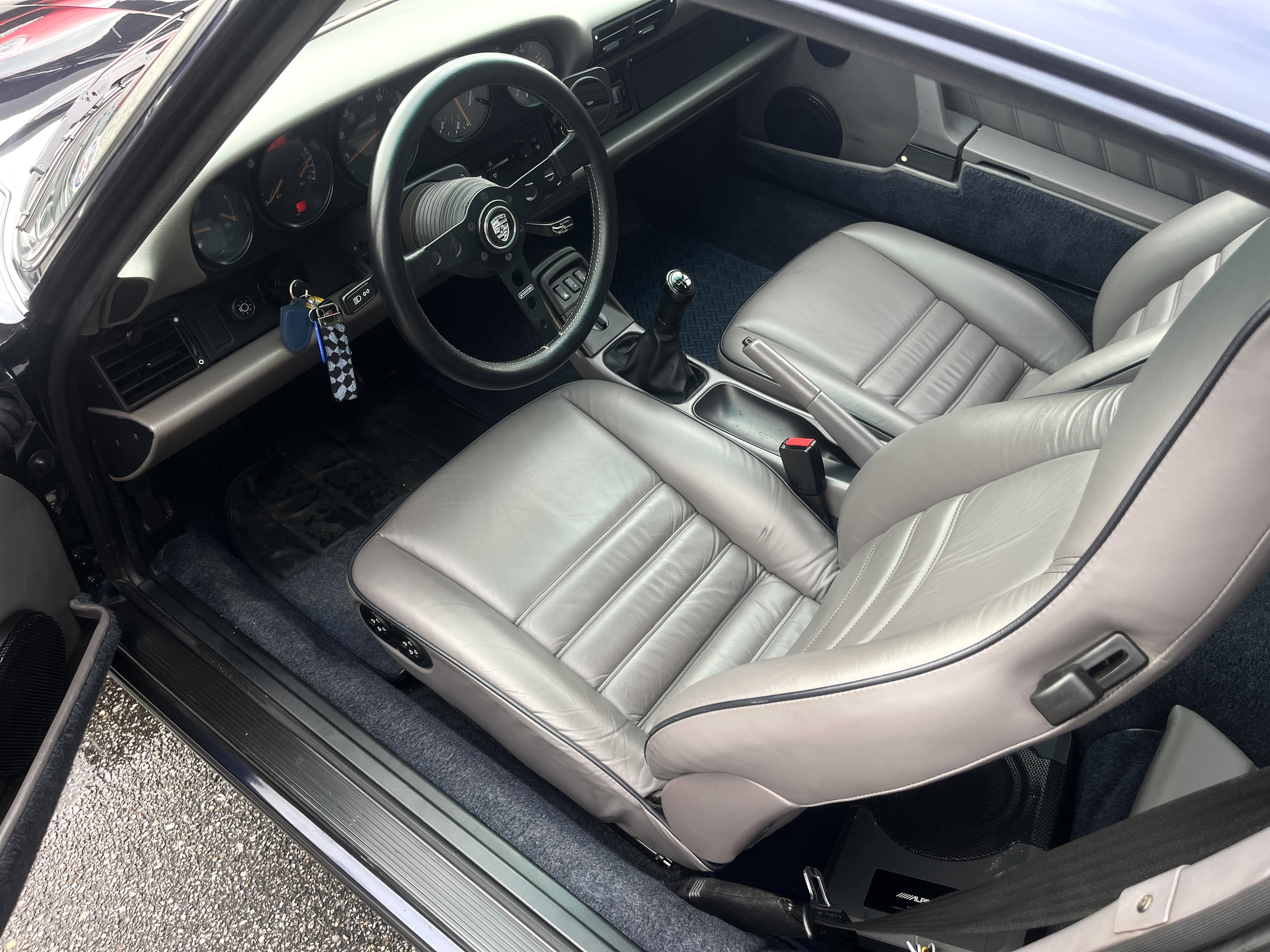 Used 1992 Porsche 911 Carrera image 20