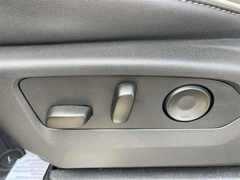 New 2025 Chevrolet Tahoe Premier w/ Sun And Tow Package image 12