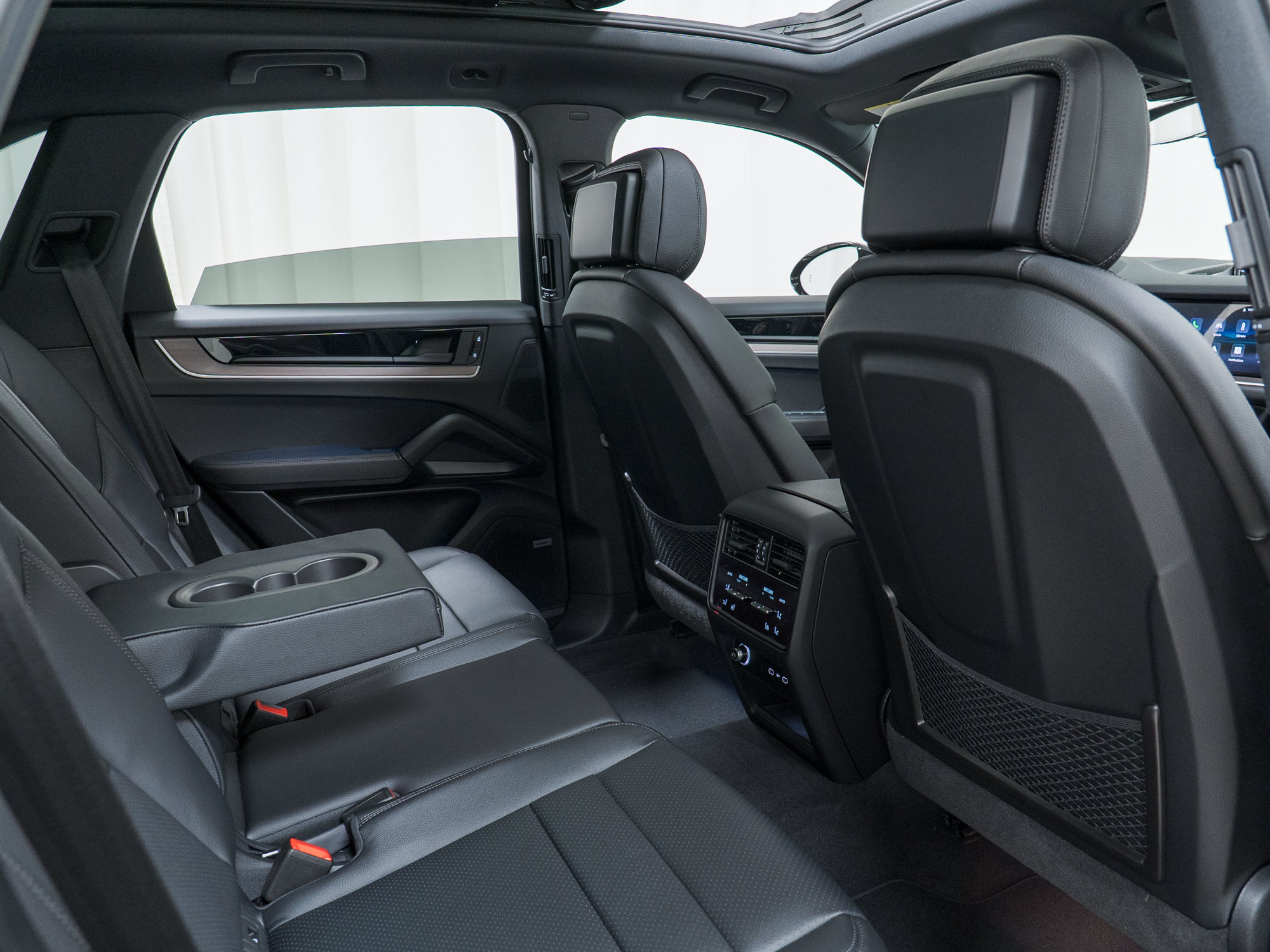 New 2026 Porsche Cayenne S AWD/4WD image 26