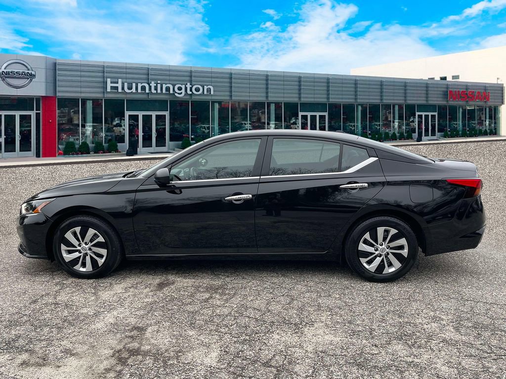 Certified 2025 Nissan Altima 2.5 S image 9