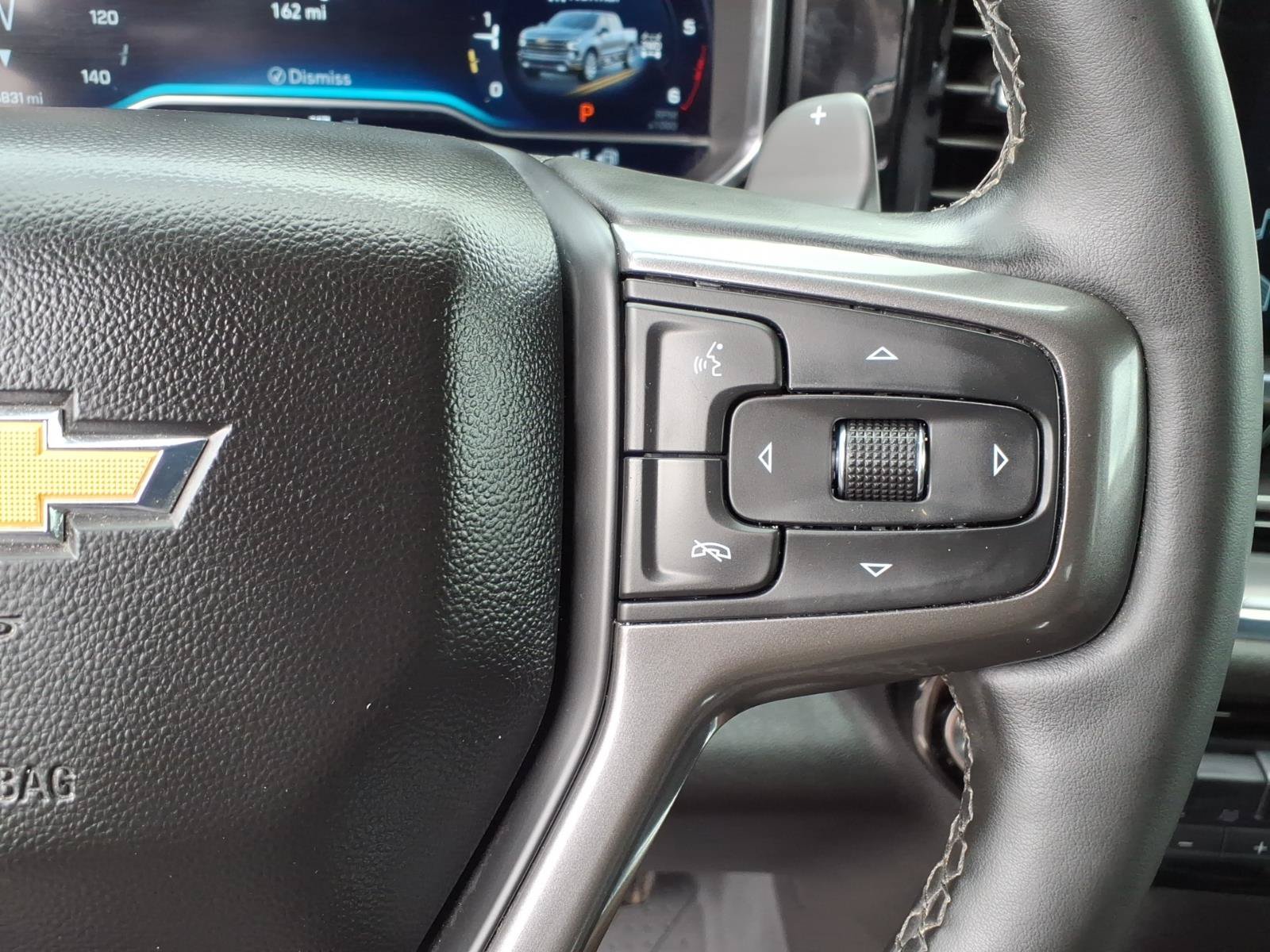 Used 2024 Chevrolet Silverado 1500 High Country w/ Technology Package AWD/4WD image 30