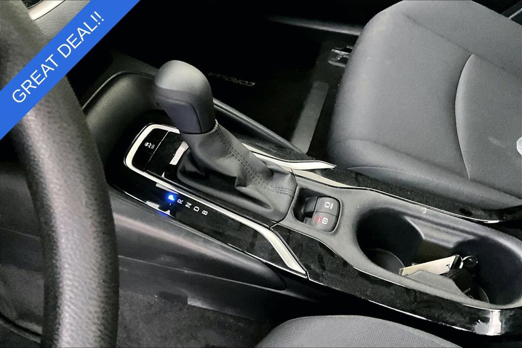 Used 2020 Toyota Corolla LE w/ LE Premium Package image 19