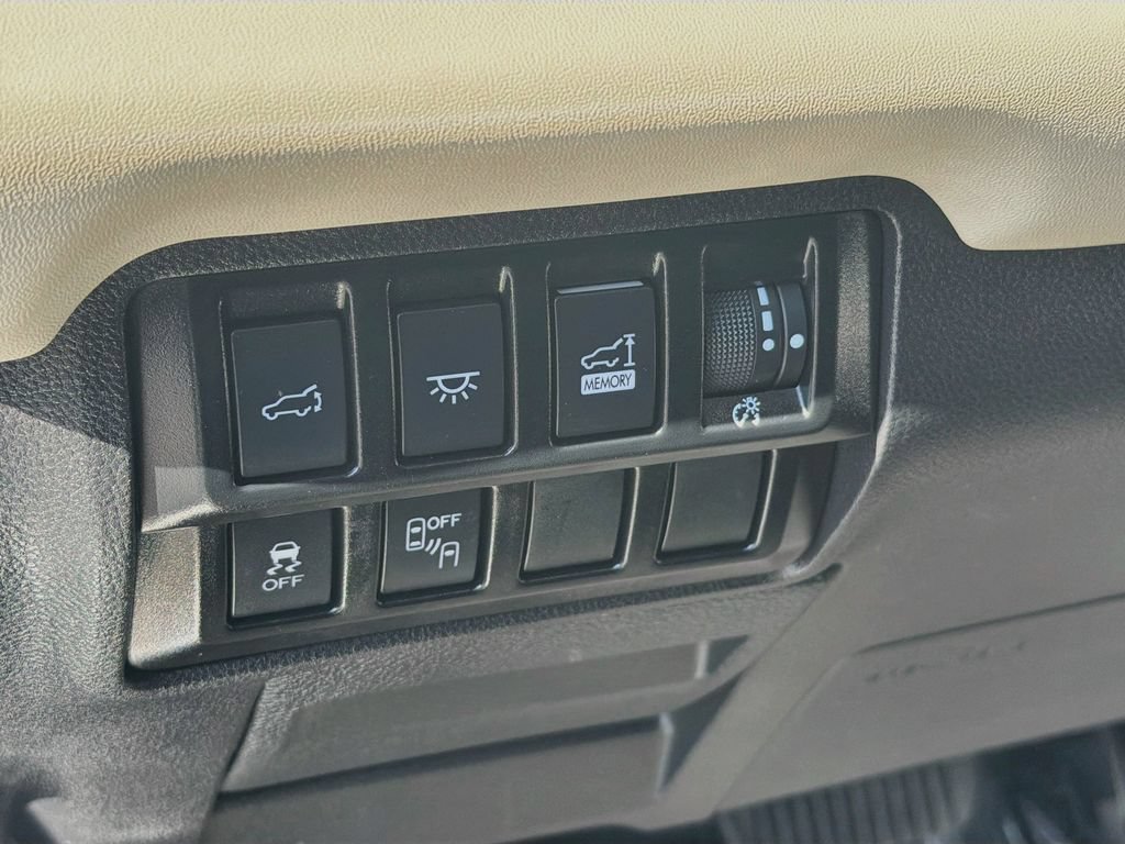 Used 2022 Subaru Ascent Touring AWD/4WD image 10